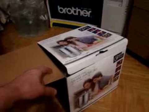 Super Fast Ninja Box Cat [Video]