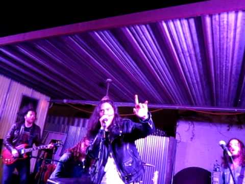 Andrew W.K. with J Roddy Walston and the Business – Party Til You Puke [Video]
